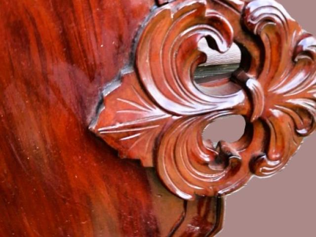 Cuier vintage retro mobila de colectie decoratiuni antice antichitati