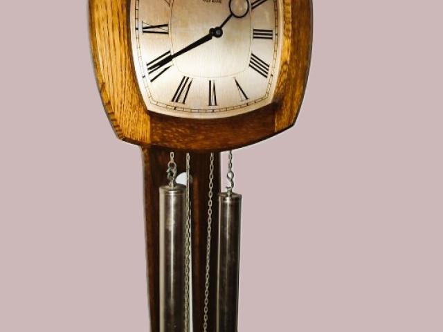 Ceas vintage decoratiuni de colectie obiecte antice galerie antichitati