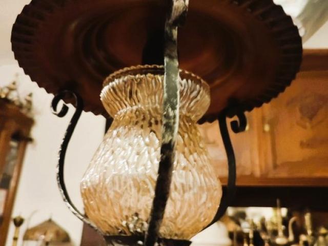 Lampa portelan iluminat vintage epoca obiecte antice de colectie antichitati