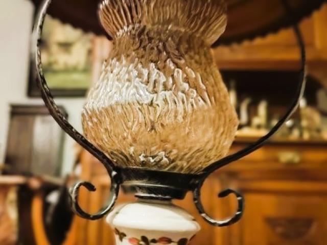 Lampa portelan iluminat vintage epoca obiecte antice de colectie antichitati