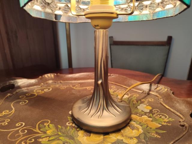 Veioza Tiffanny iluminat vintage retro decoratiuni antice de colectie